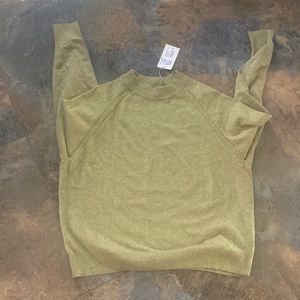 a new day brand ladies crew neck sweater.☃️